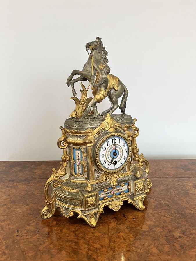 Antique Quality antique Victorian gilded timepiece with beautiful porcelain detail 