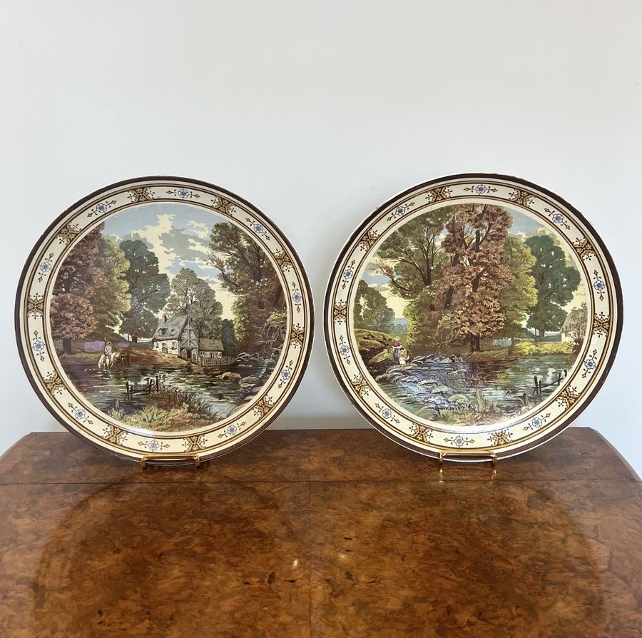 Antique Wonderful pair of large 19th century Minton plates 