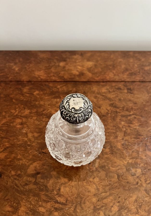 Antique Quality antique Victorian Silver mounted scent bottle 