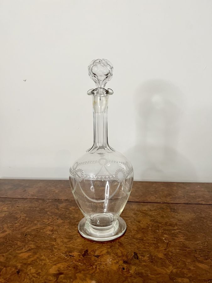 Antique Fine quality antique Victorian glass decanter 