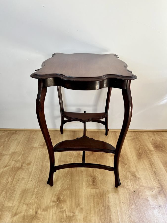 Antique Antique Edwardian quality mahogany lamp table 