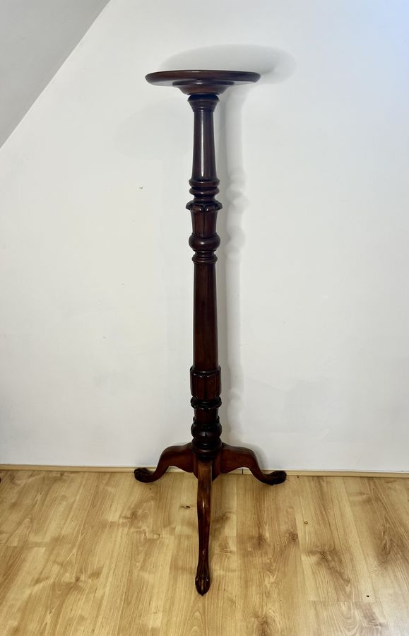 Antique Victorian quality carved mahogany torchere