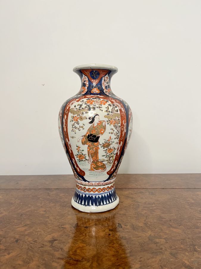 Antique Fantastic quality antique Japanese Imari shaped vase 