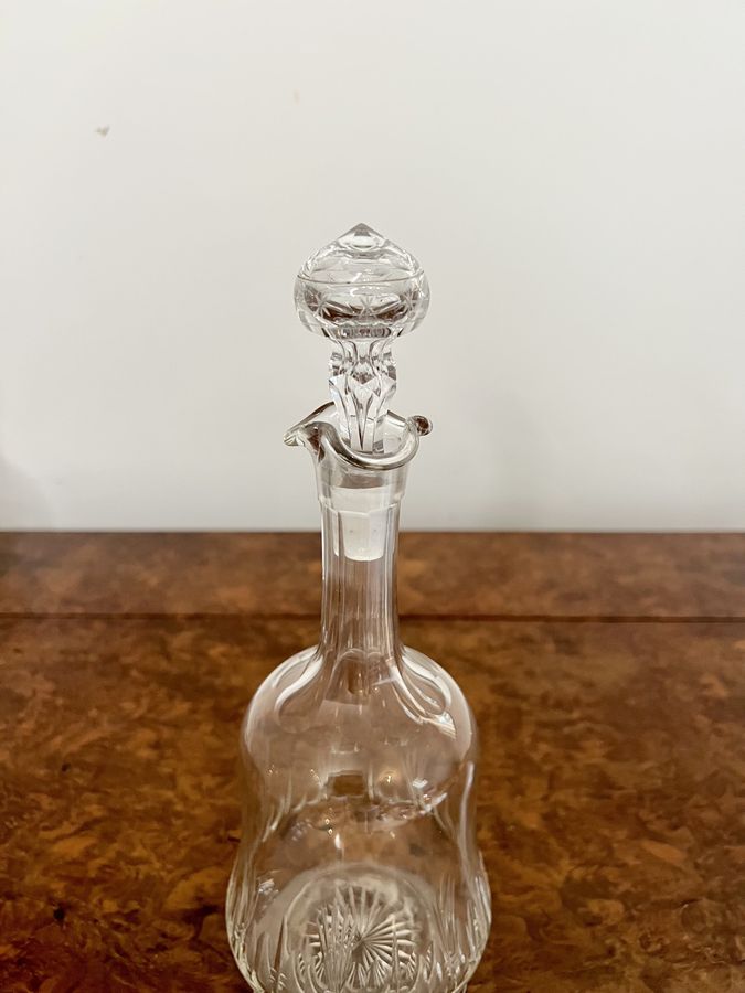 Antique Elegant pair of quality antique Victorian decanters 