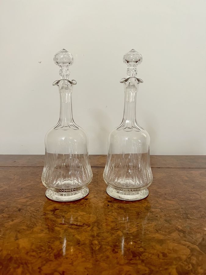 Antique Elegant pair of quality antique Victorian decanters 
