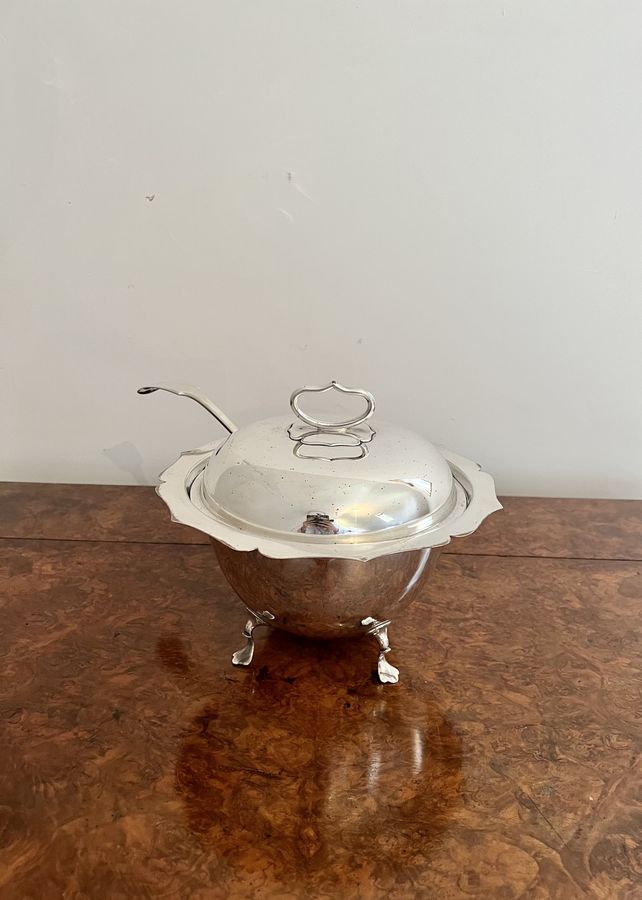 Antique Antique Edwardian quality silver plated tureen by Mapping and Webb
