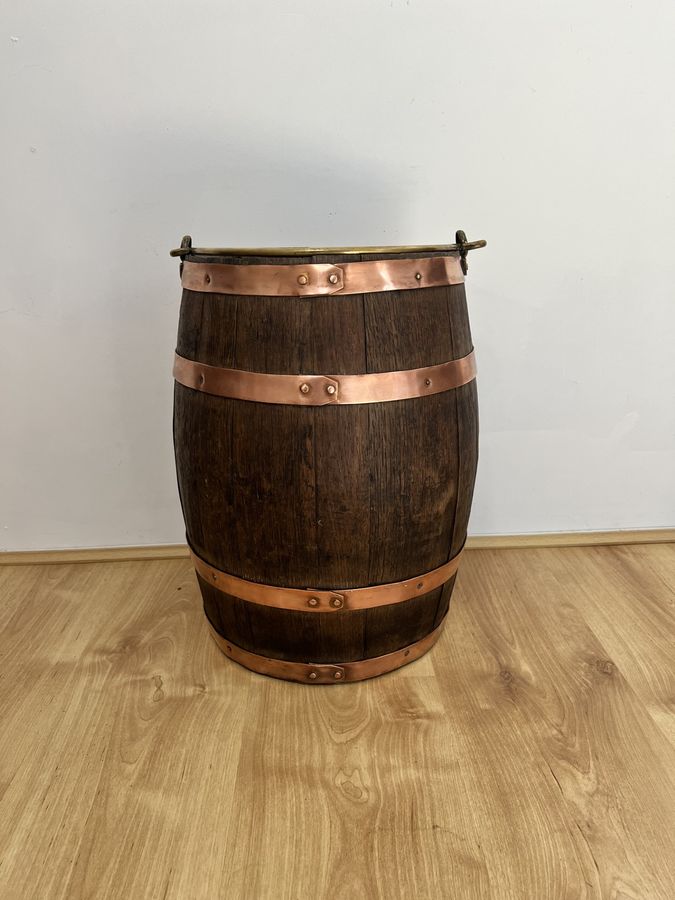Antique Fantastic quality antique Victorian oak log bin with copper bands 