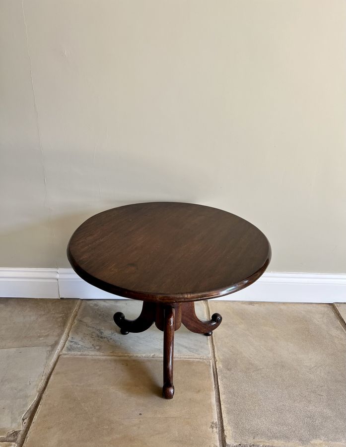 Antique Antique Victorian quality mahogany coffee table 