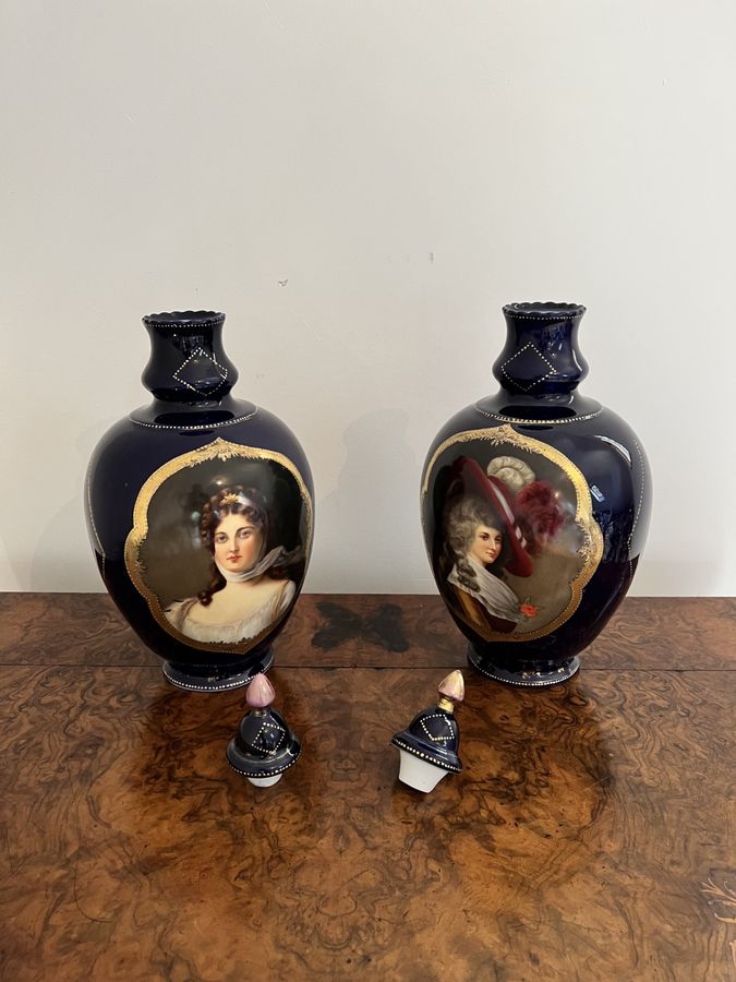 Antique Pair of quality antique Victorian porcelain hand painted lidded vases 
