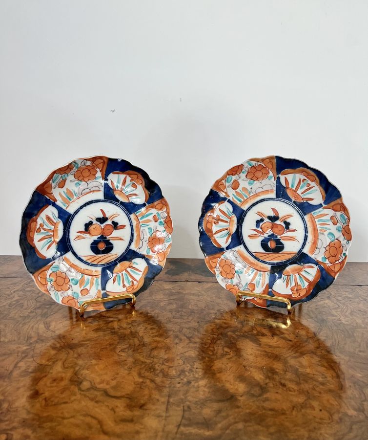 Antique Pair of quality antique Japanese imari plates 