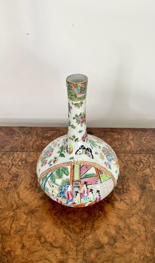 Antique Outstanding quality 19th century large Chinese famille rose vase 
