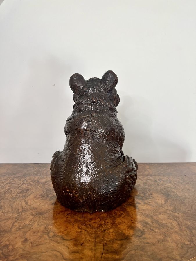 Antique Large antique 19th century Victorian quality carved Black Forest bear 