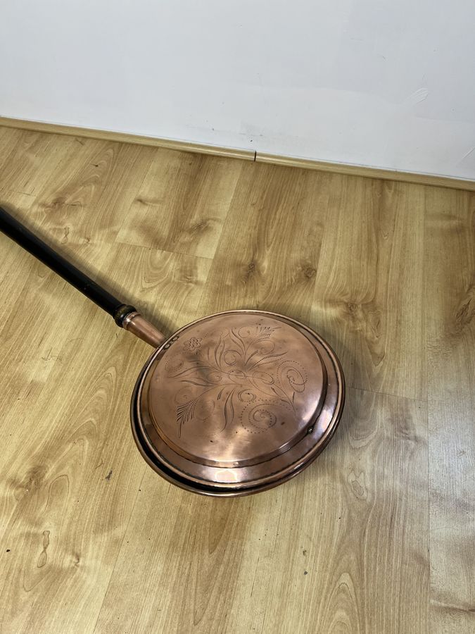 Antique Stunning quality antique George III copper warming pan 