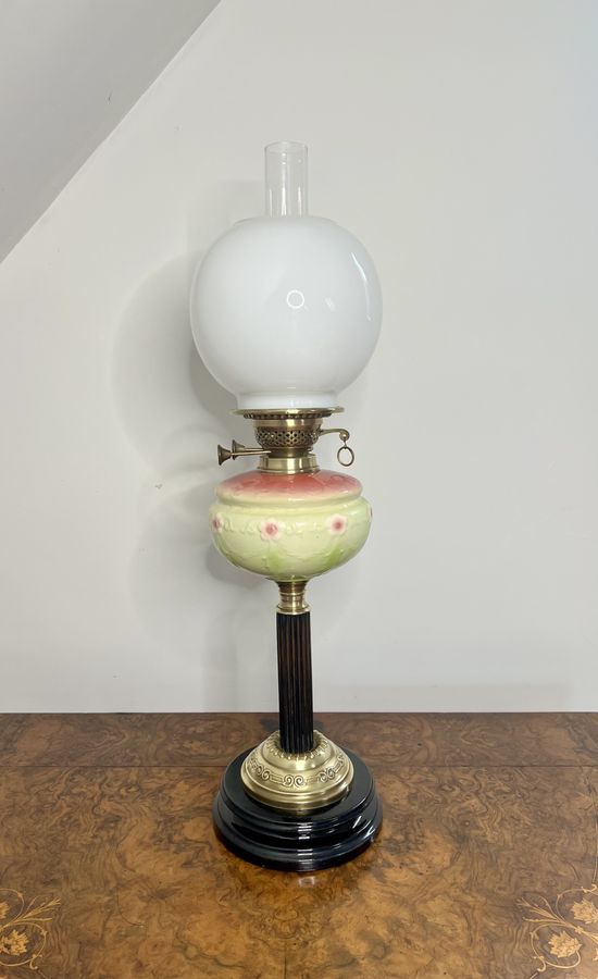Antique Stunning quality antique Victorian oil lamp 