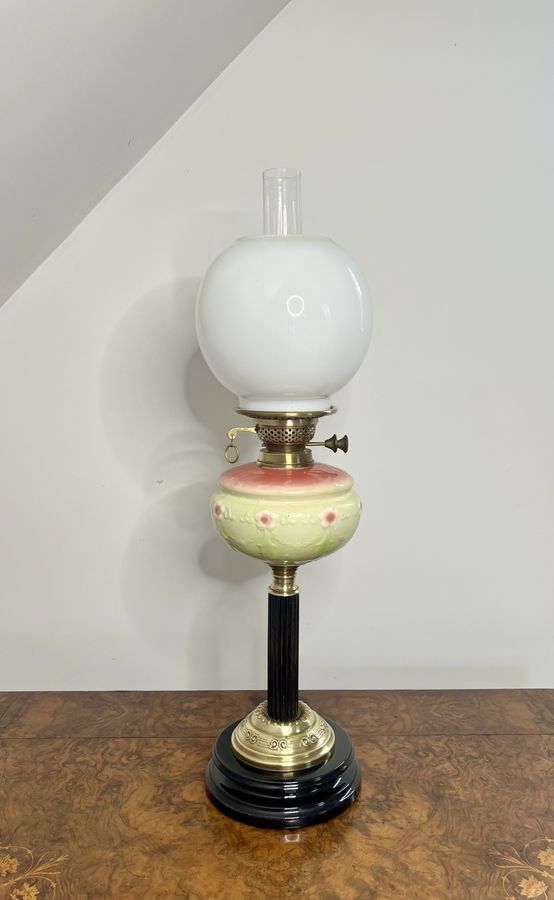 Antique Stunning quality antique Victorian oil lamp 