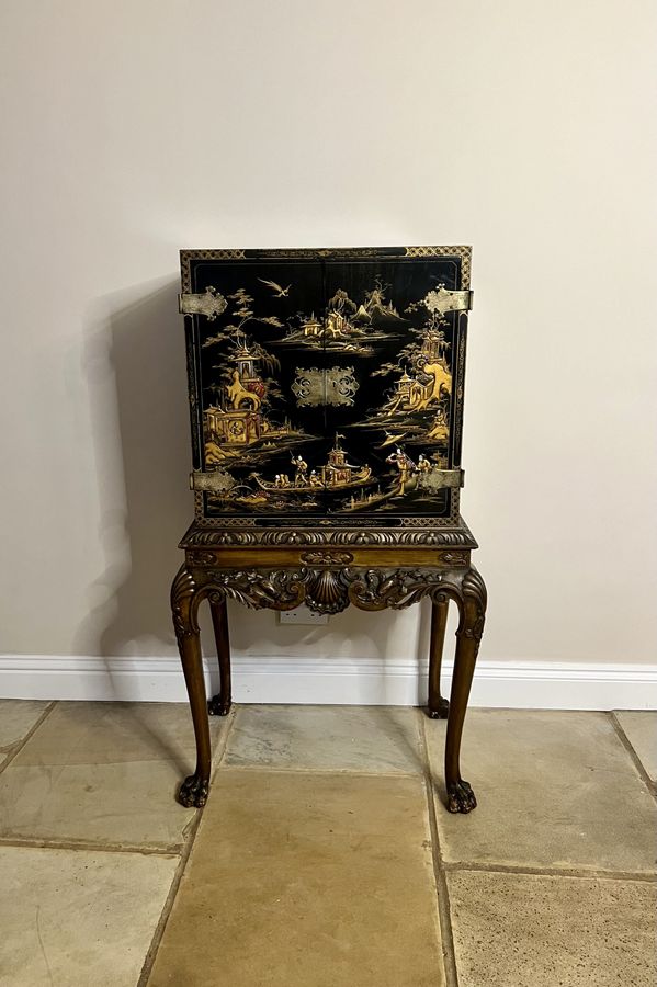 Outstanding quality antique Edwardian chinoiserie decorated cabinet on a stand