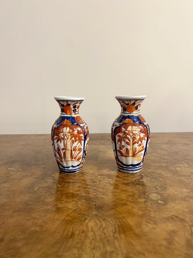 Antique Wonderful collection of six small antique Japanese imari vases