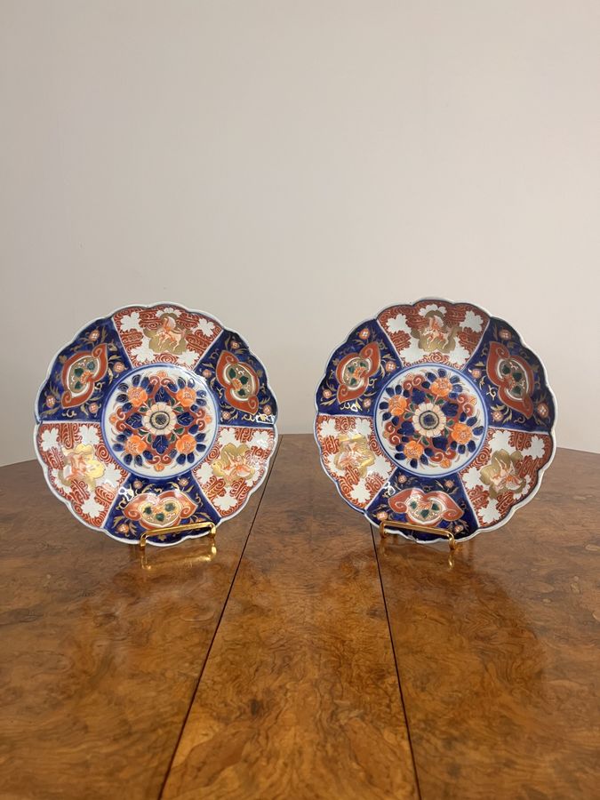 Antique Fantastic quality pair of antique Japanese imari plates 