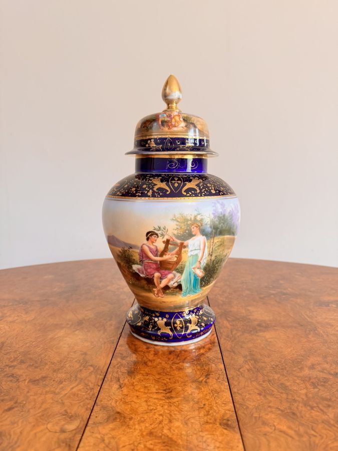 Antique Fine quality antique Victorian Royal Vienna vase garniture 