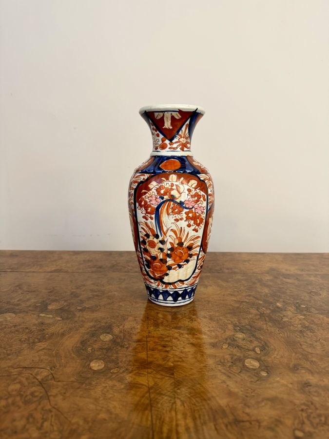Lovely quality antique Japanese imari vase
