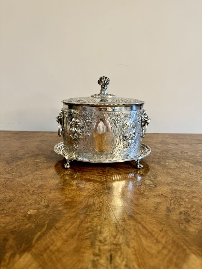 Outstanding quality antique Edwardian ornate silver plated biscuit barrel