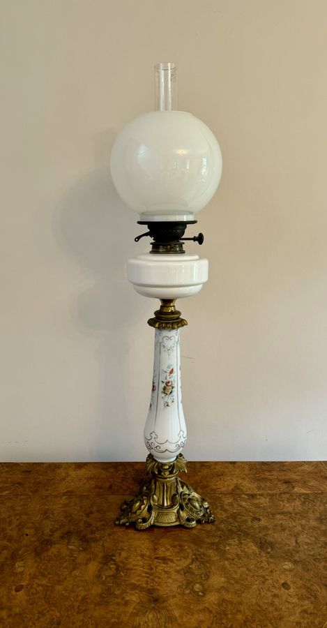 Antique Fantastic quality antique Victorian oil lamp 