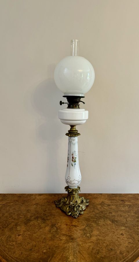 Antique Fantastic quality antique Victorian oil lamp 