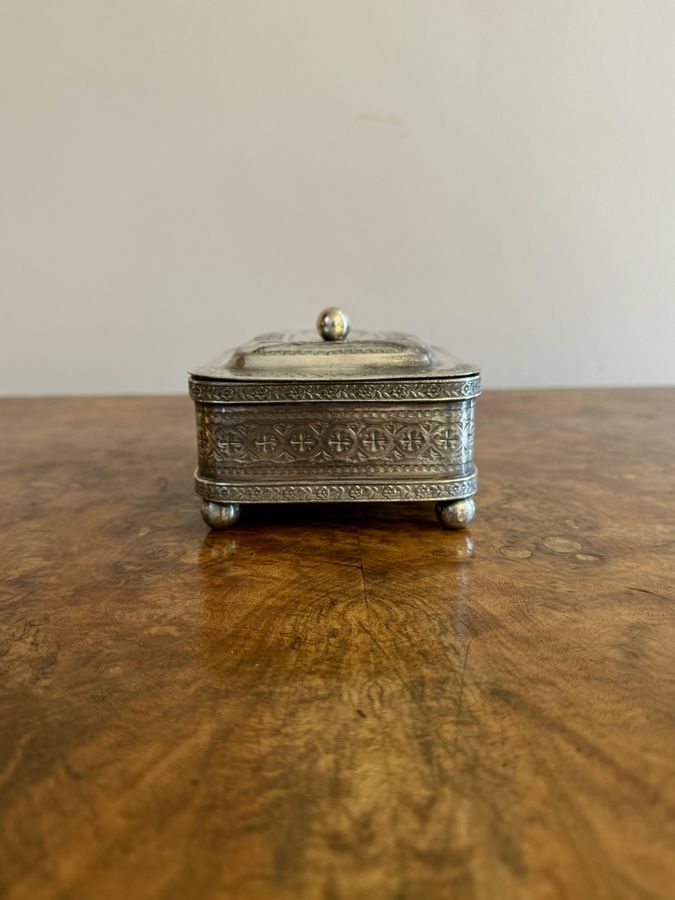 Antique Lovely antique Victorian silver plated butter dish 