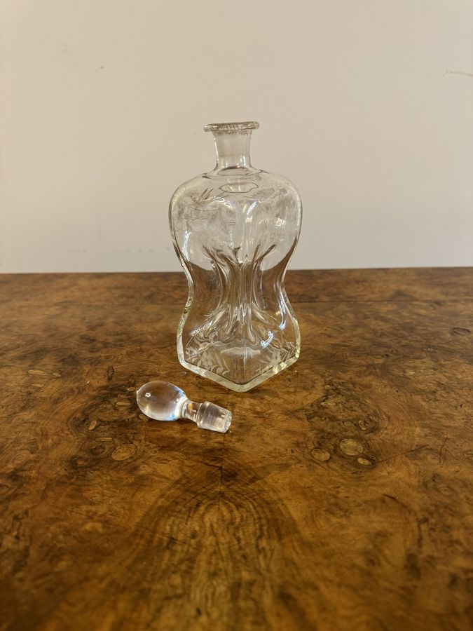 Antique Stunning quality antique Victorian hourglass shaped decanter 