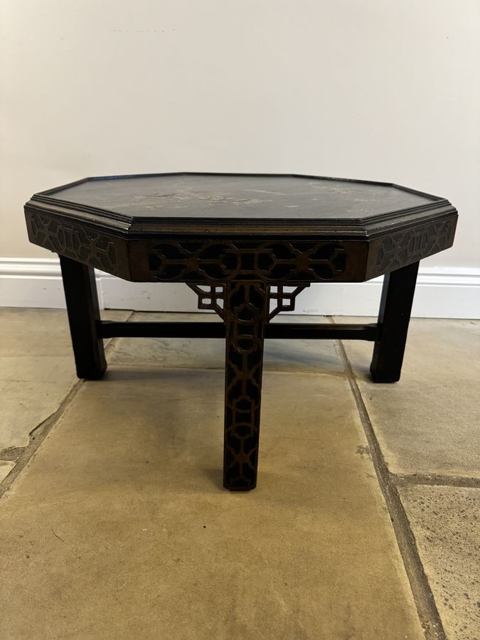 Antique Wonderful quality antique Edwardian chinoiserie decorated coffee table 