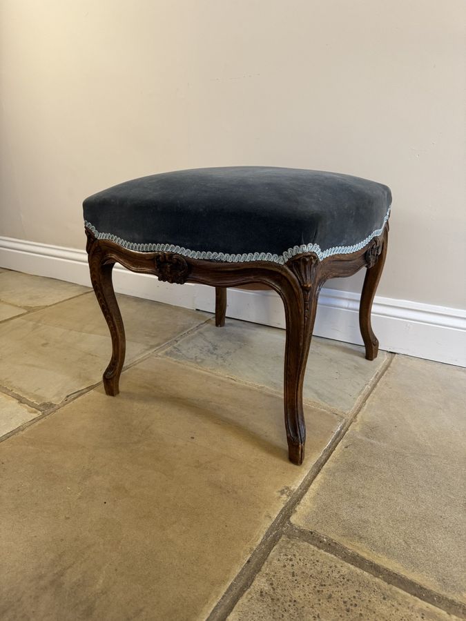 Antique Wonderful antique Victorian quality carved walnut freestanding stool 