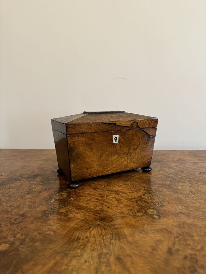 Lovely antique Victorian rosewood tea caddy