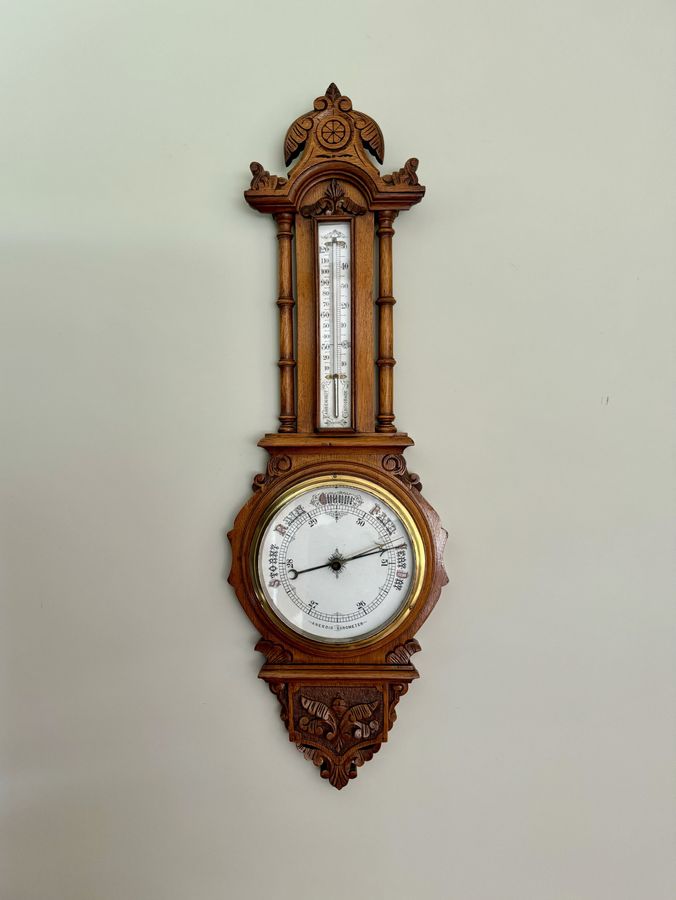 Superb quality antique Victorian carved oak banjo barometer