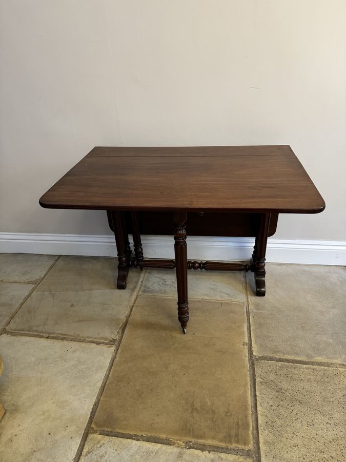 Antique Antique Victorian quality mahogany Sutherland table 