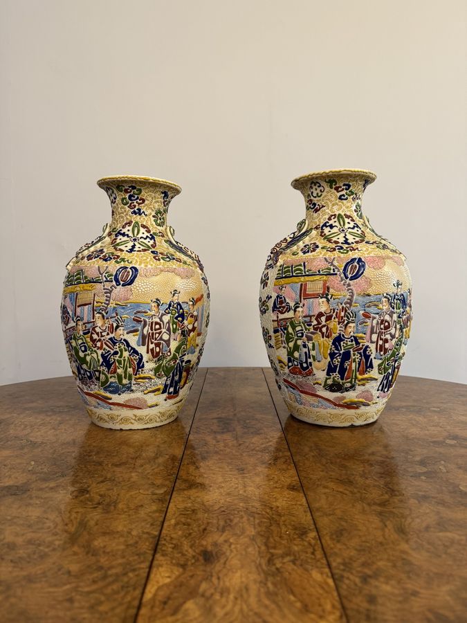 Antique Large quality pair of antique Satsuma vases