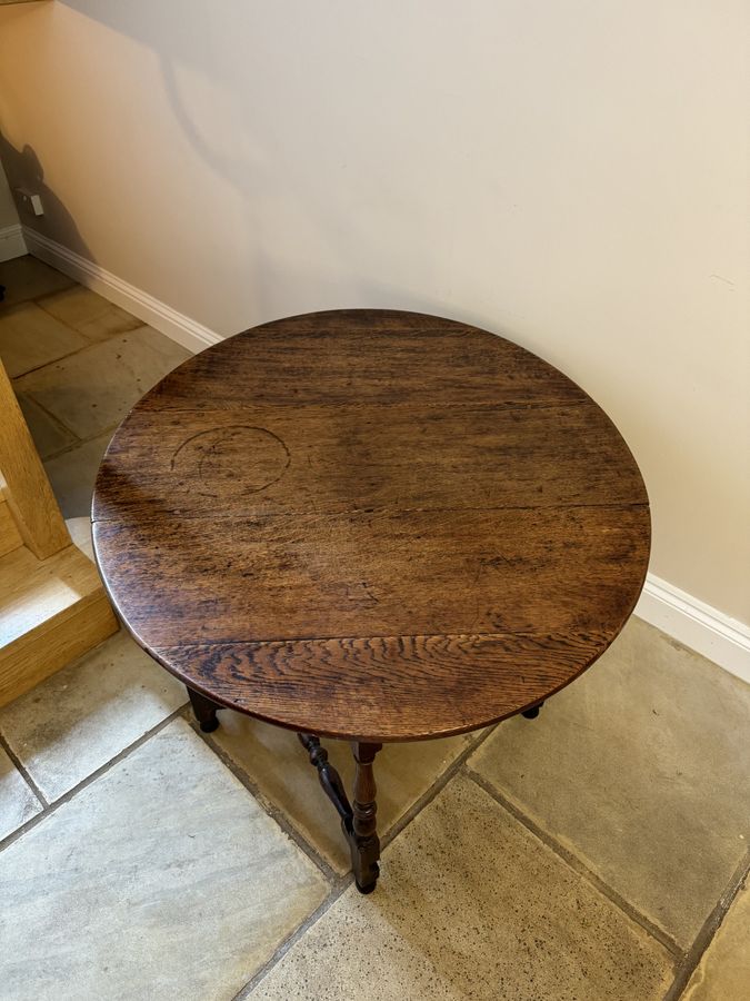 Antique 18th century quality antique oak drop leaf dining table 