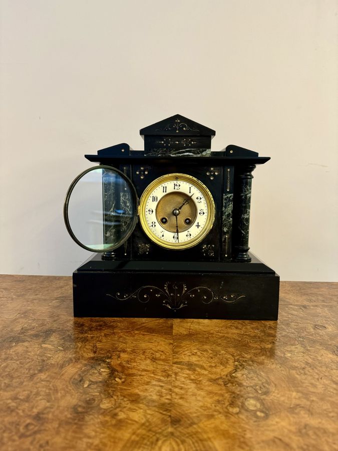 Antique Attractive quality antique Victorian eight day mantle clock 