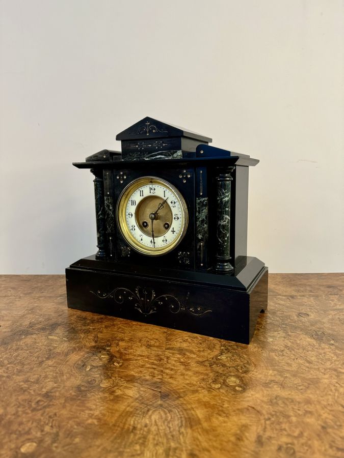 Antique Attractive quality antique Victorian eight day mantle clock 