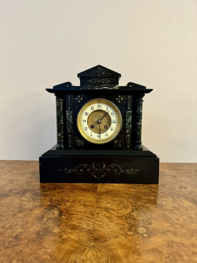 Antique Attractive quality antique Victorian eight day mantle clock 