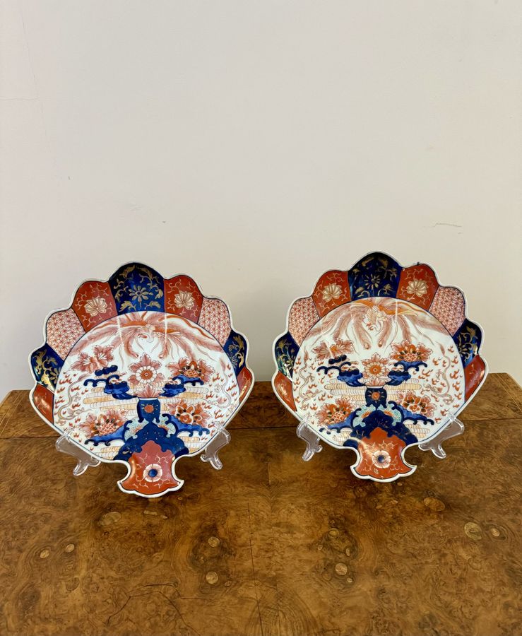 Antique Unusual quality pair of antique Japanese imari fan shaped plates 