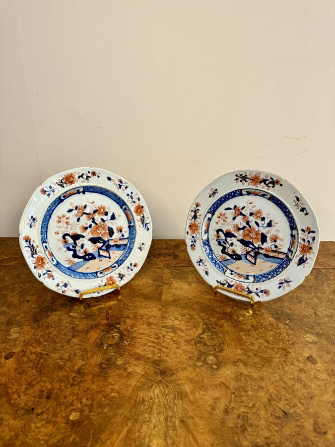 Antique Quality pair of antique 18th century Chinese plates 