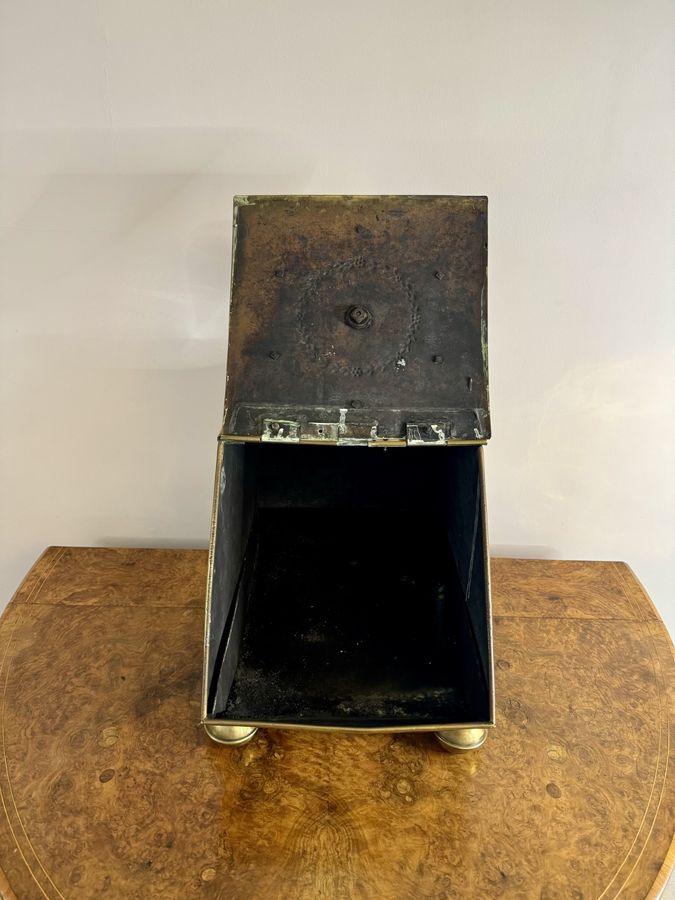 Antique Wonderful antique Victorian brass and copper coal box 