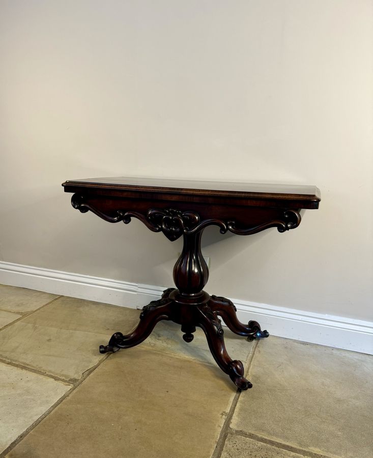 Antique Antique Victorian quality carved rosewood card table 