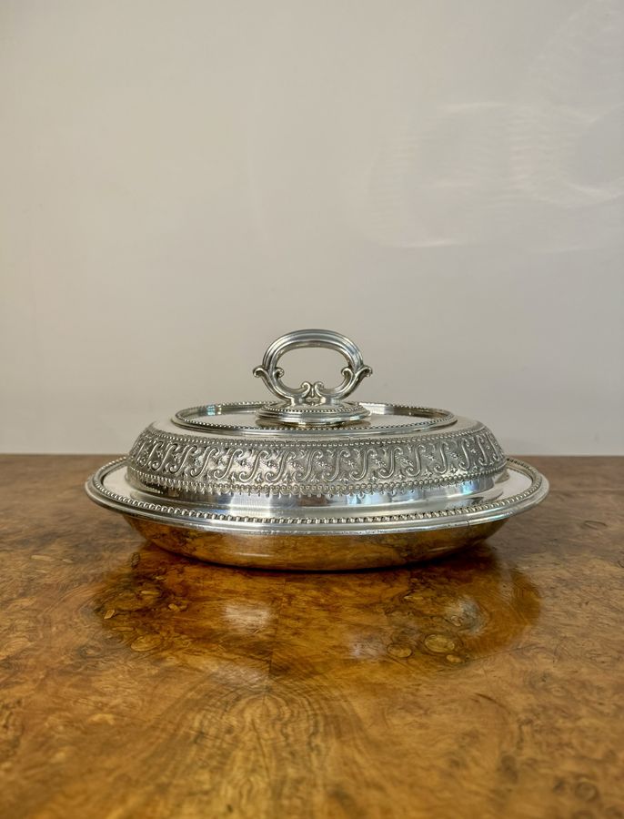 Stunning antique Edwardian quality silver plated entree dish