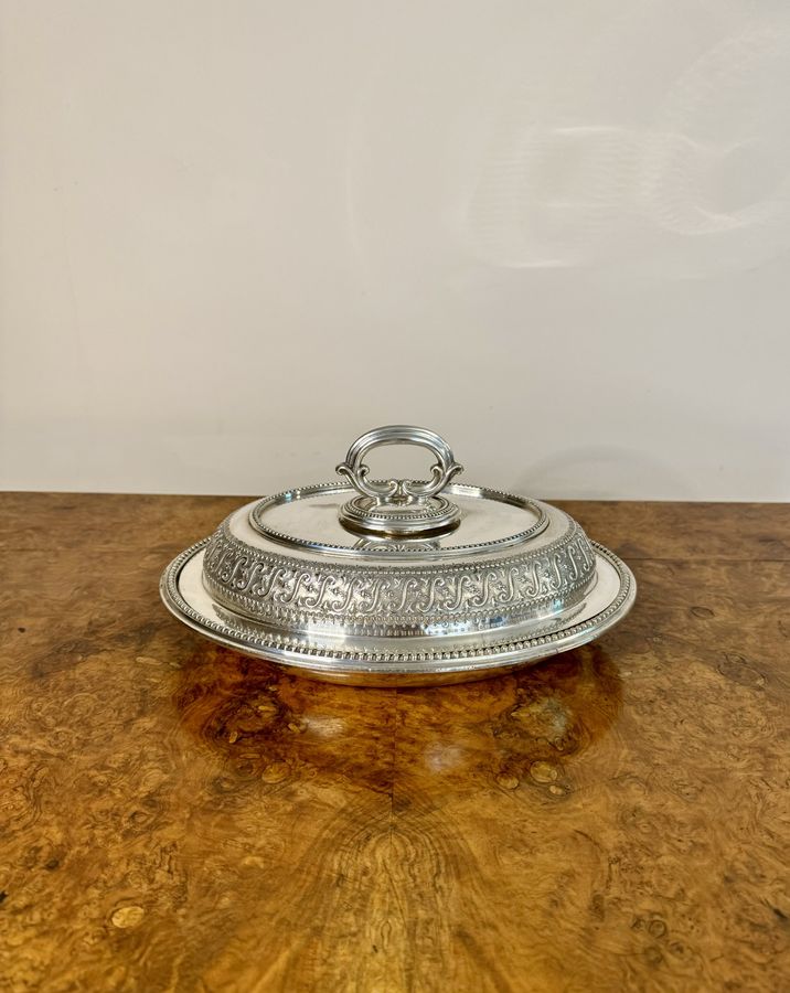 Antique Stunning antique Edwardian quality silver plated entree dish 