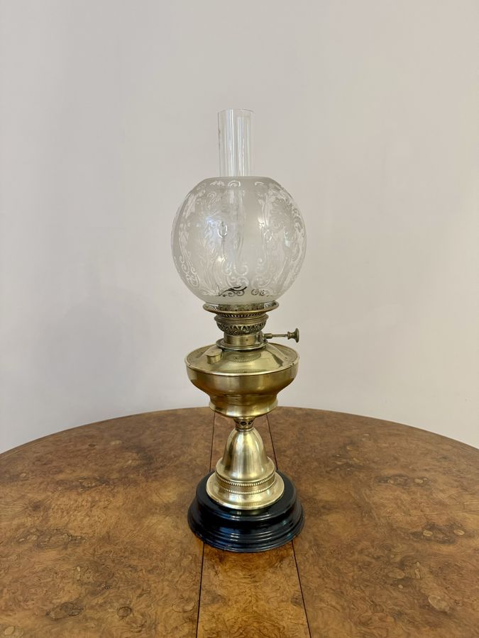 Wonderful quality antique Victorian brass oil lamp