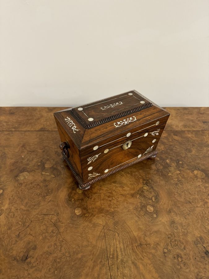 Antique Fine quality antique Regency rosewood tea caddy