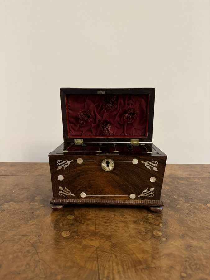 Antique Fine quality antique Regency rosewood tea caddy