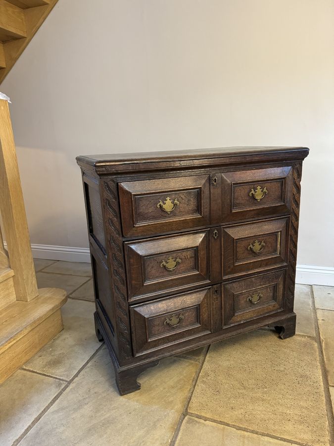 Antique Antique 18th century quality oak Jacobean chest of drawers 