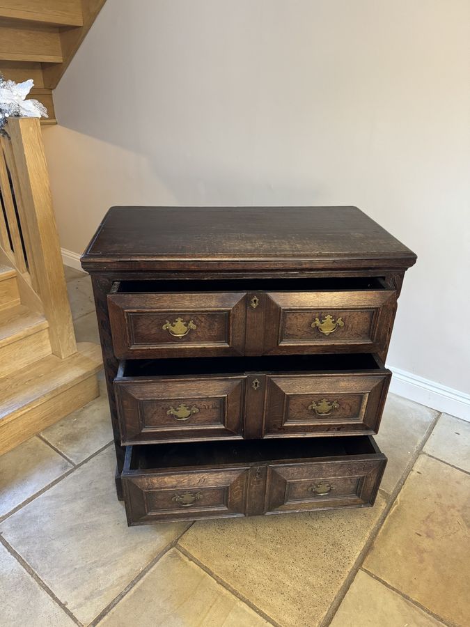 Antique Antique 18th century quality oak Jacobean chest of drawers 